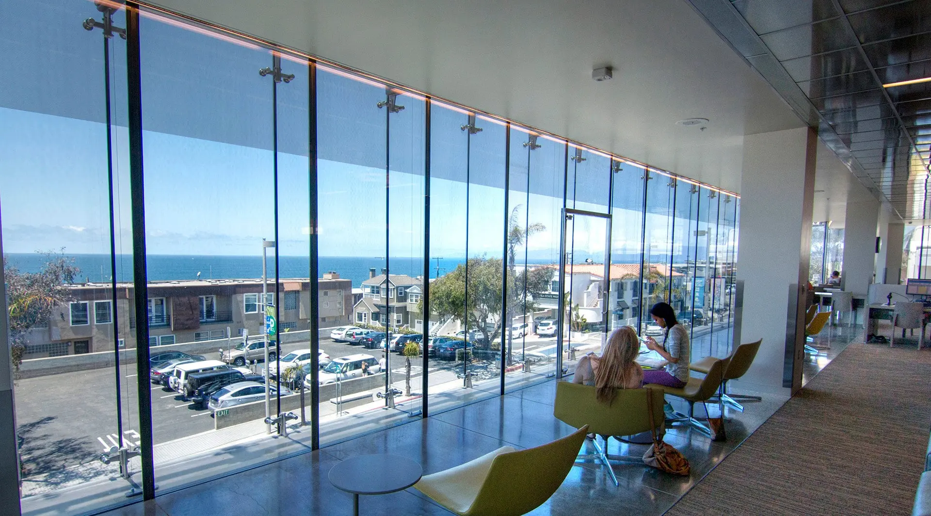 Manhattan Beach Public Library